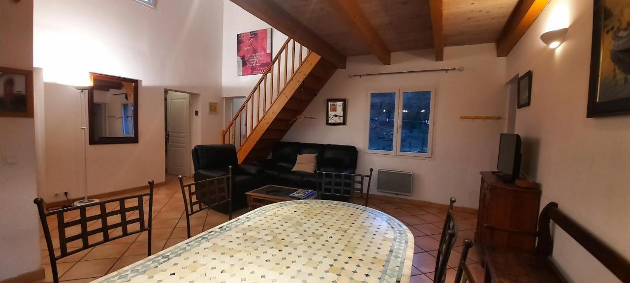 Domaine De L'echappee Belle Holiday home *