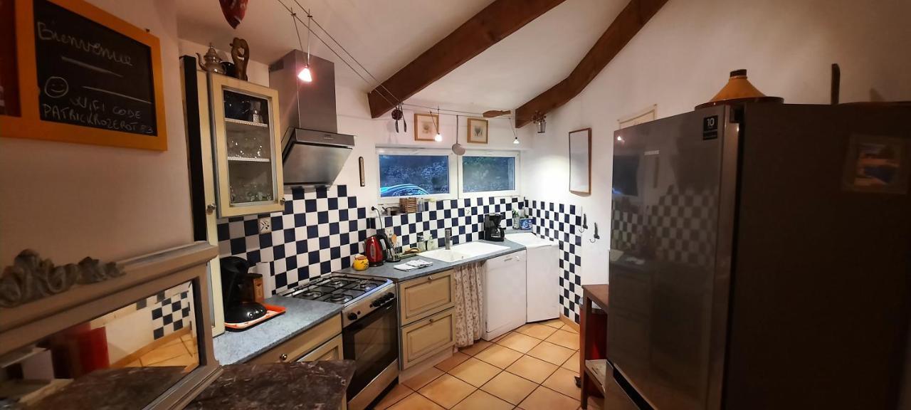 Domaine De L'echappee Belle Holiday home Entrecasteaux